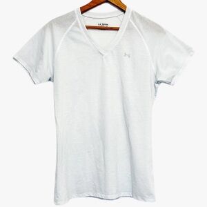 Under Armour Tech Heat Gear Loose Athletic Tee Womens Size Medium